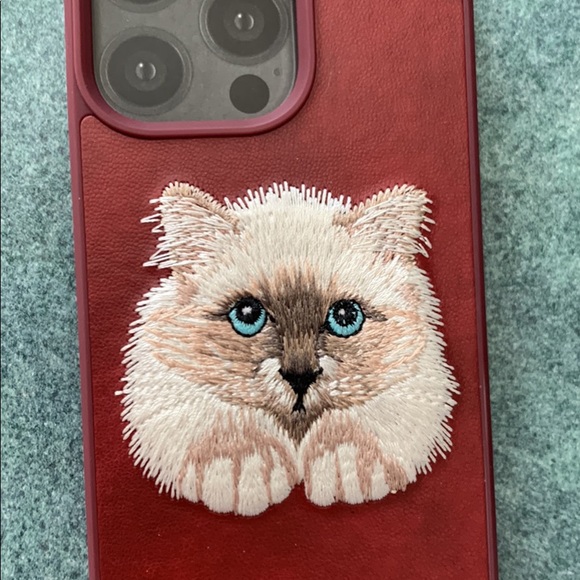 New iPhone cases in various designs - Picture 2 of 4